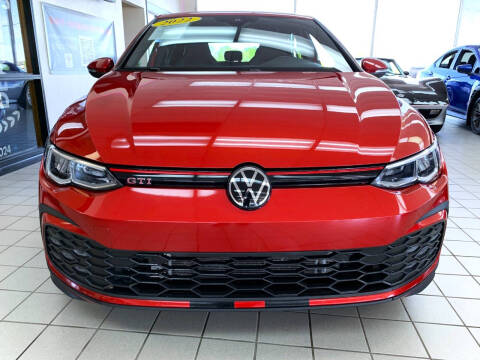 2022 Volkswagen Golf GTI S