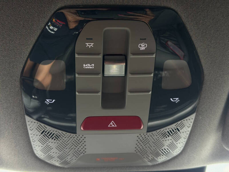 2026 Kia EV9 Light Long Range