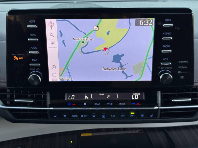 2024 Toyota Sienna Platinum 7-Passenger