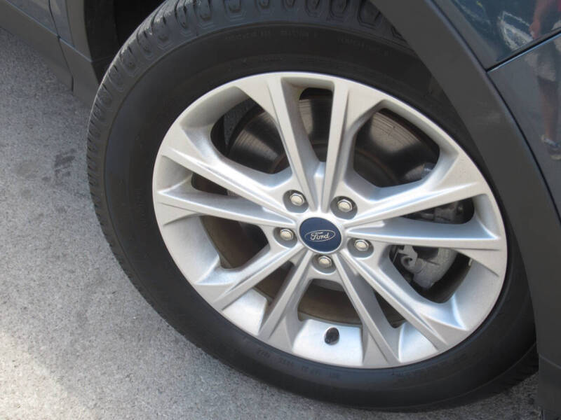 2019 Ford Escape SE