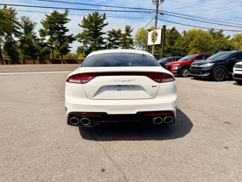 2023 Kia Stinger