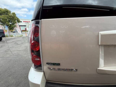 2011 GMC Yukon Denali