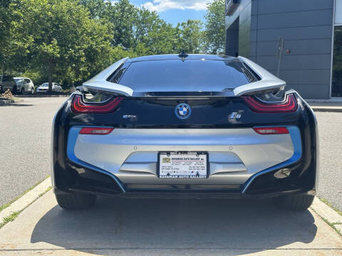 2016 BMW i8