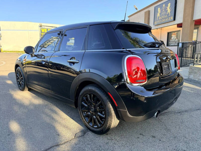 2018 MINI Hardtop 4 Door Cooper