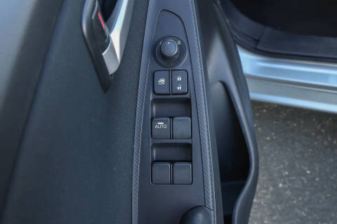 2019 Toyota Yaris LE