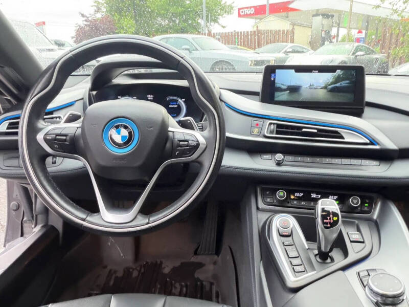 2015 BMW i8