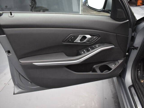 2024 BMW 3 Series 330i xDrive