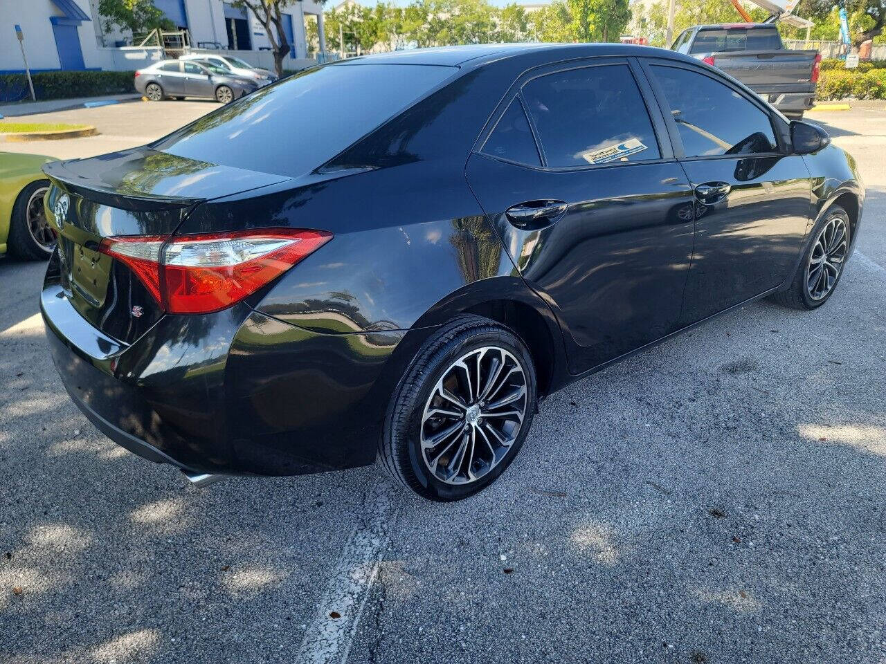 2014 TOYOTA Corolla Sedan - $12,900