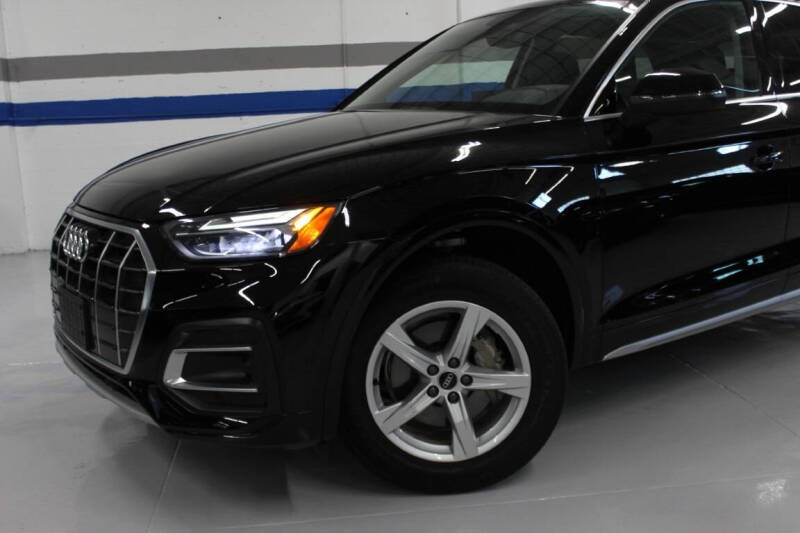 2023 Audi Q5 quattro Premium 40 TFSI