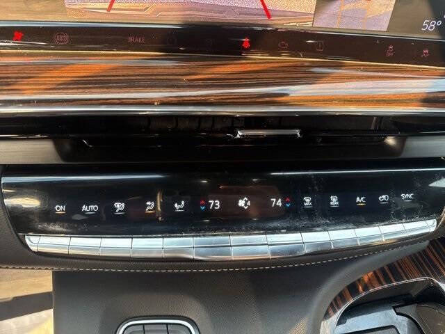 2023 Cadillac Escalade Premium Luxury