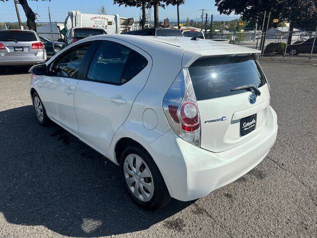 2014 Toyota Prius c