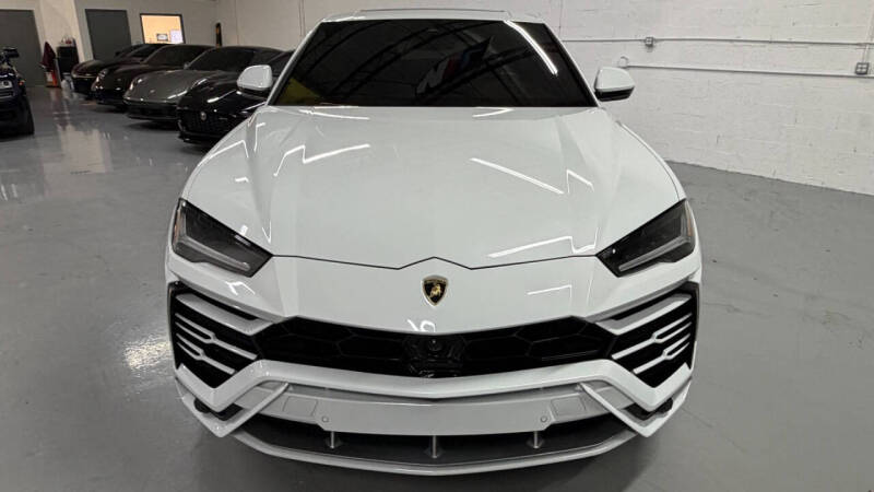 2020 Lamborghini Urus