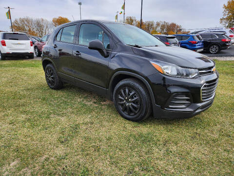 2019 Chevrolet Trax for sale at R & B Car Co in Warsaw IN
