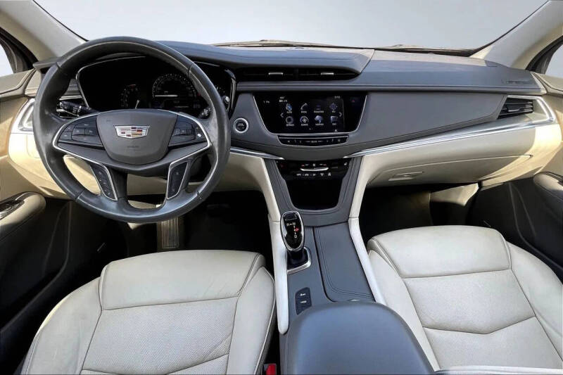 2018 Cadillac XT5 Luxury