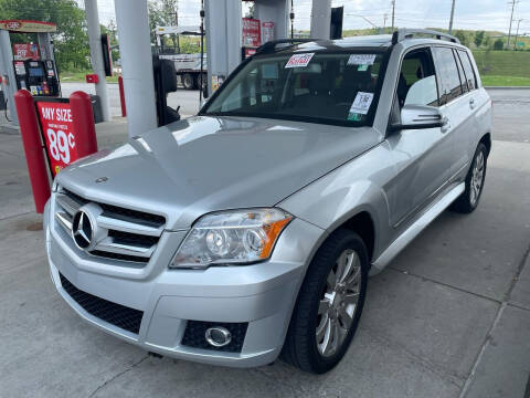 2010 Mercedes-Benz GLK for sale at Trocci's Auto Sales in West Pittsburg PA