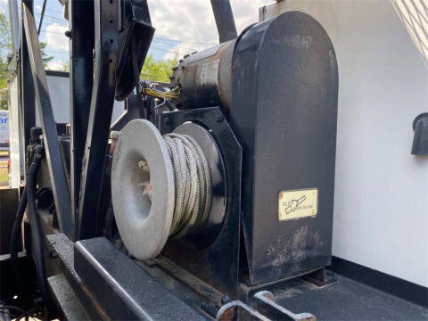 2015 Freightliner 108 SD