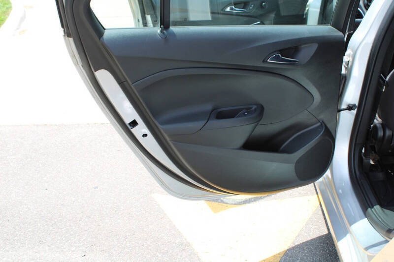 2019 Chevrolet Cruze LS