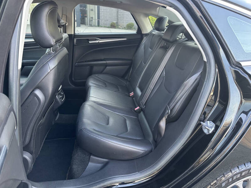 2016 Ford Fusion Titanium