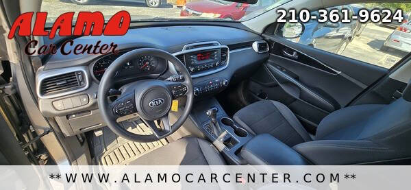 2017 Kia Sorento L