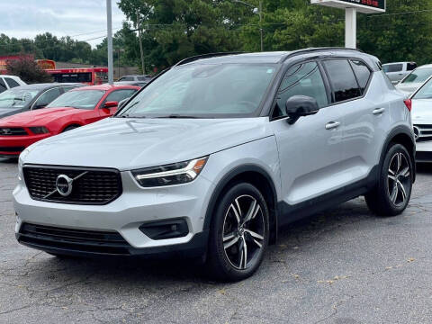 2019 Volvo XC40 T5 R-Design