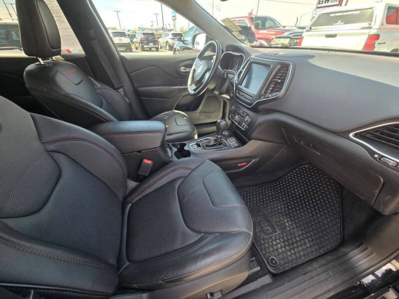 2019 Jeep Cherokee Trailhawk