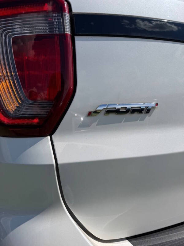 2016 Ford Explorer Sport