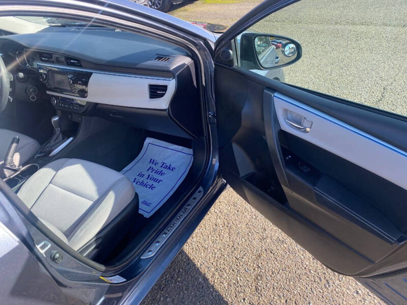 2015 Toyota Corolla LE Plus