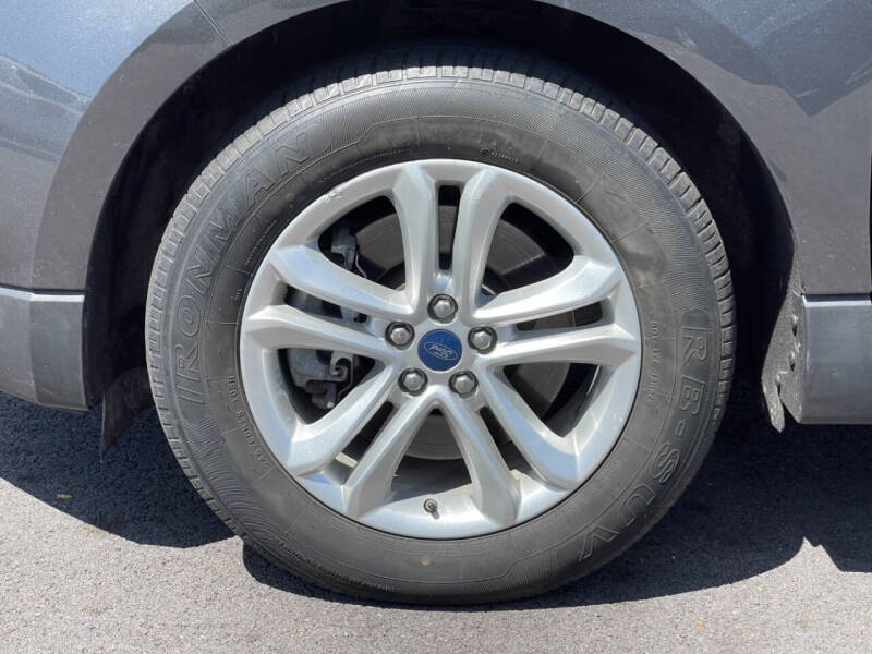 2019 Ford Edge SEL