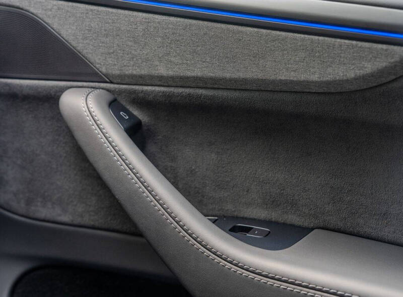 2026 Tesla Model Y Long Range