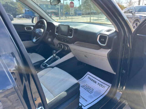 2021 Hyundai Venue SEL