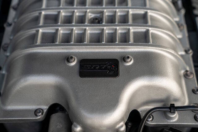 2019 Dodge Challenger 40