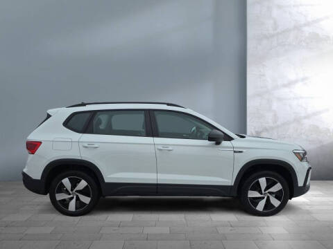 2023 Volkswagen Taos S 4Motion