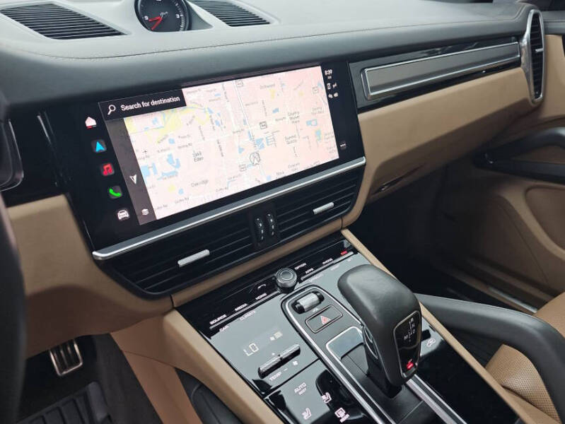 2023 Porsche Cayenne