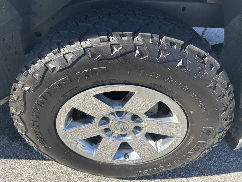 2011 Nissan Titan SL