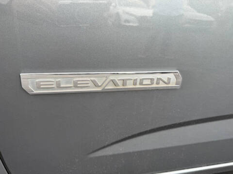 2022 GMC Canyon Elevation Standard