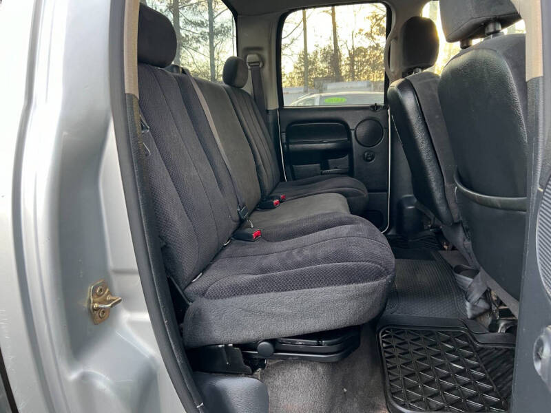 2004 Dodge Ram 2500 SLT
