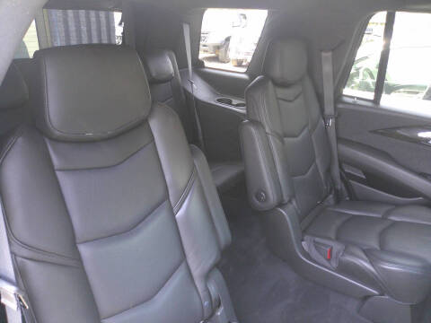 2016 Cadillac Escalade Platinum