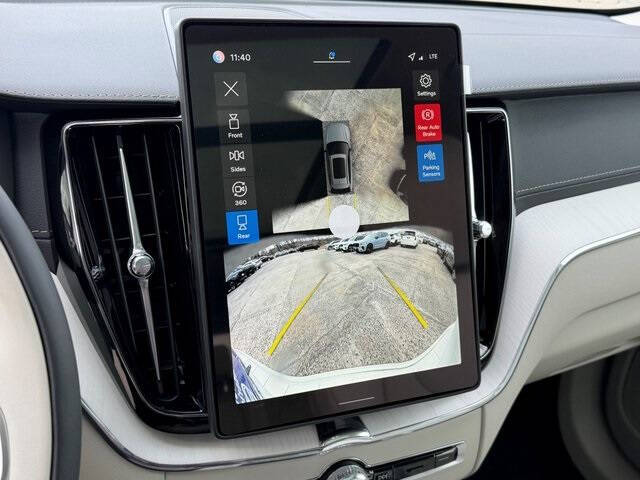 2026 Volvo XC60 B5 Ultra