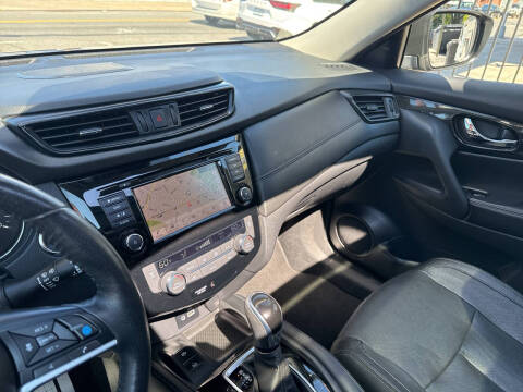 2020 Nissan Rogue SL