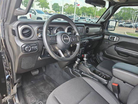 2022 Jeep Gladiator Willys