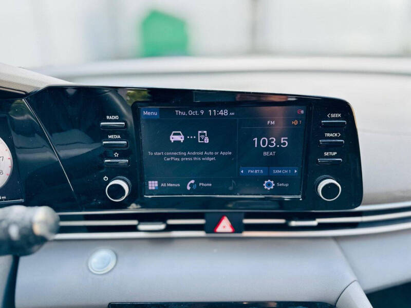 2022 Hyundai Elantra