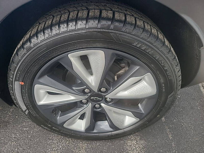 2023 Chevrolet Bolt EUV LT