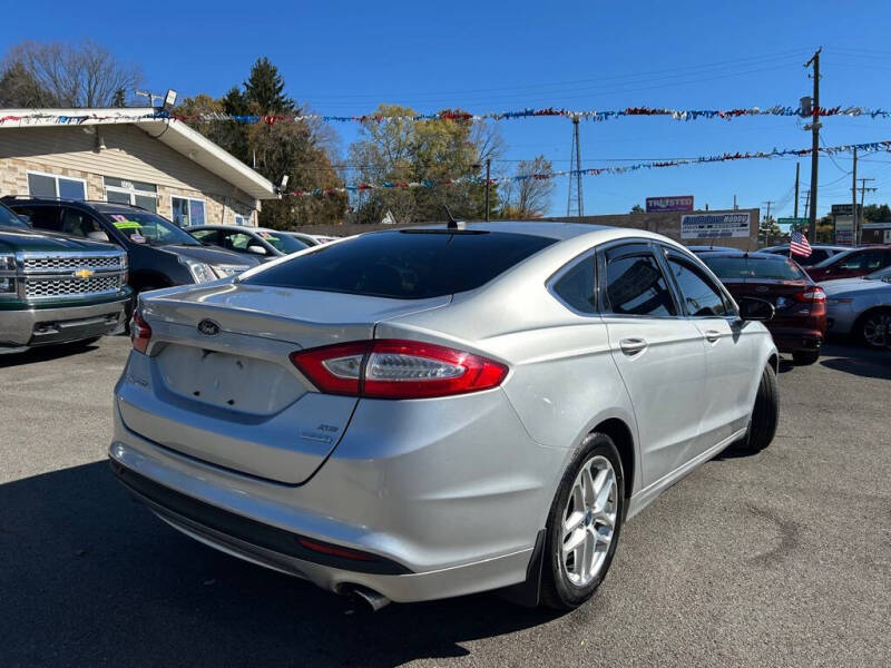 2013 Ford Fusion SE