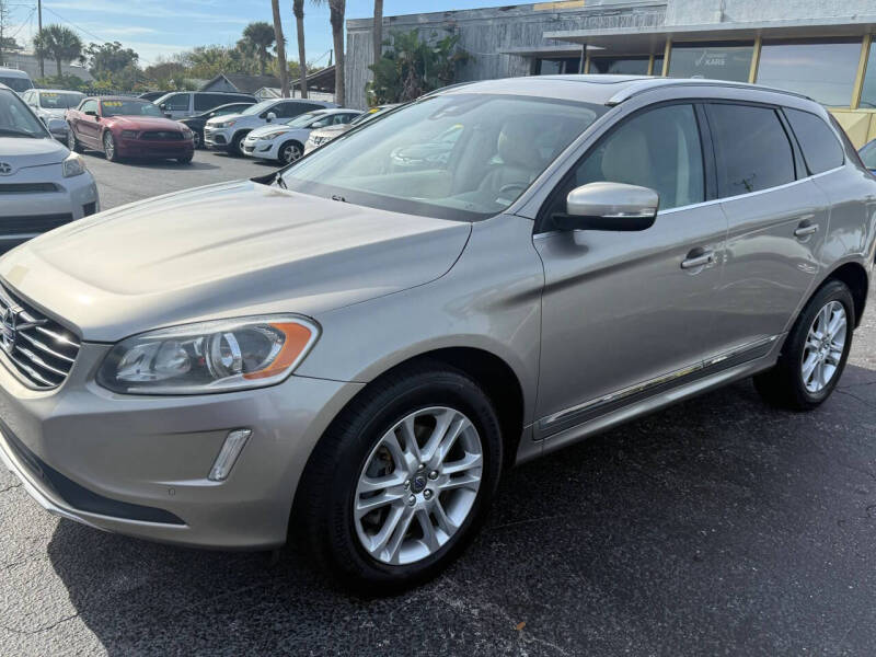2015 Volvo XC60 T5 Drive-E Premier