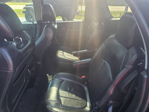 2016 GMC Acadia Denali