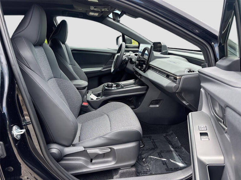 2026 Toyota bZ XLE Plus