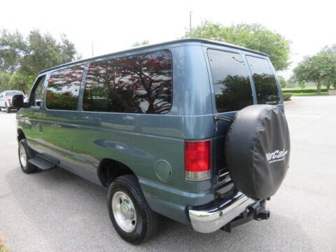 2014 Ford E-Series E-150 XLT