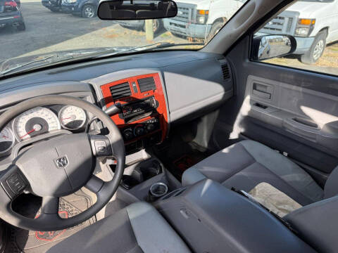 2005 Dodge Dakota SLT
