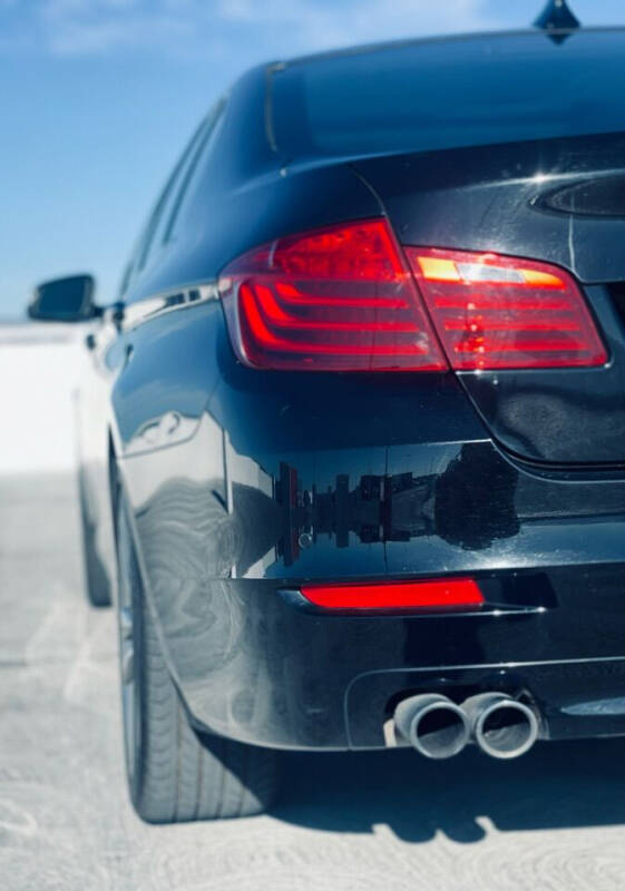 2016 BMW 5 Series 528i