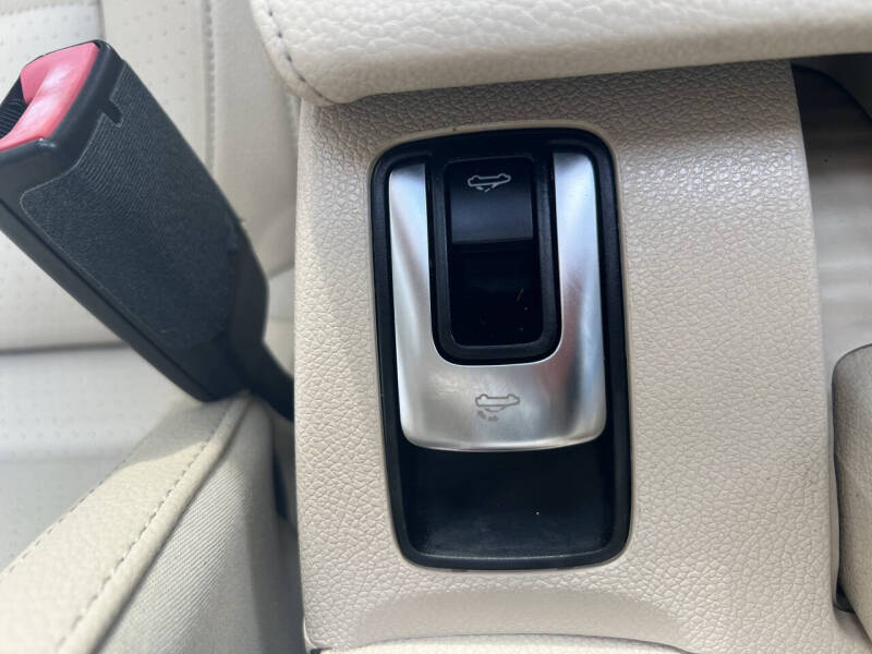 2014 Volkswagen Eos Komfort SULEV